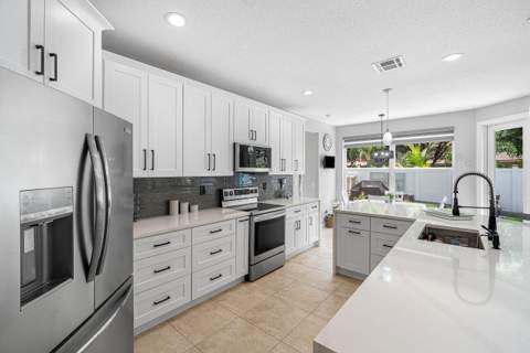 4756 S Classical Boulevard, Delray Beach FL - photo 14 of 44