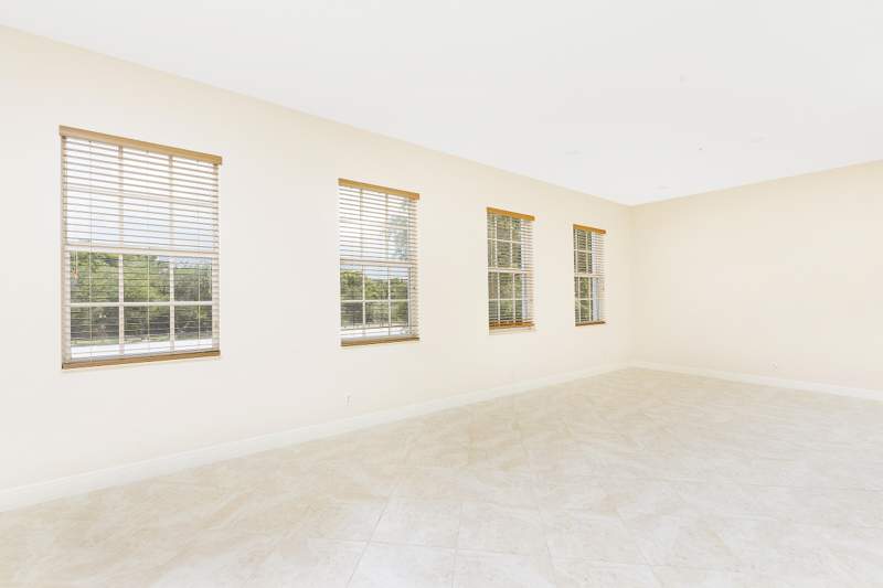 2 bedroom Townhouse at 6807 Lakeside Circle #102-1, Lakeside Village Of Davie, Davie — photo 5