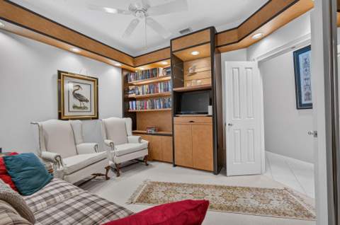 8390 E Garden Oaks Circle, Palm Beach Gardens FL - photo 11 of 109
