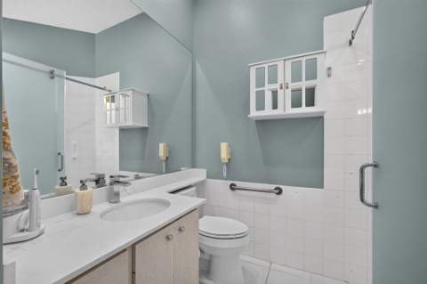 8390 E Garden Oaks Circle, Palm Beach Gardens FL - photo 20 of 109