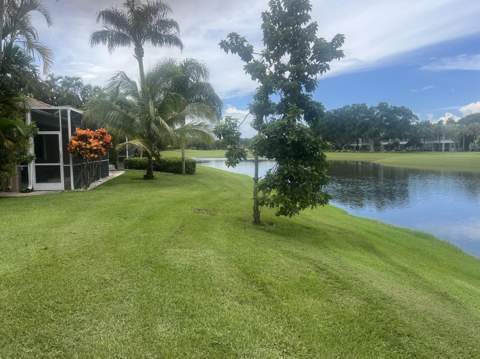 4638 Carlton Golf Drive, Lake Worth FL - photo 24 of 68