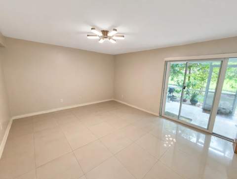 58 Ann Lee Lane, Tamarac FL - photo 17 of 38