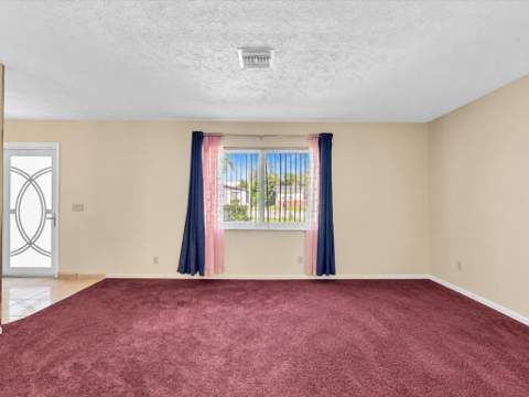 135 SW 7th Avenue, South Bay FL - photo 11 of 54
