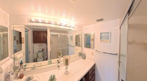 6618 Coral Lake Drive #206, Margate FL - photo 11 of 25