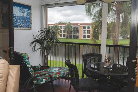 6618 Coral Lake Drive #206, Margate FL - photo 8 of 25