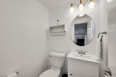 1771 NE 35th Street, Oakland Park FL - photo 16 of 44