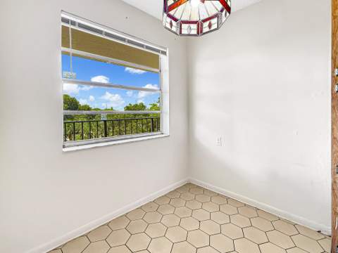 3070 NW 48th Terrace #414, Lauderdale Lakes FL - photo 14 of 31