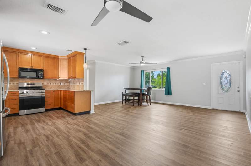 2 bedroom Single Family Residence at 257 SW Thornhill Drive, Port St Lucie Section 13, Port St. Lucie — photo 5