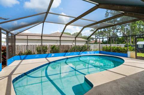 257 SW Thornhill Drive, Port St. Lucie FL - photo 14 of 20