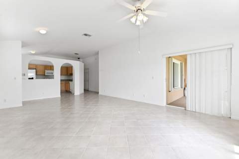 8260 Fresh Creek, West Palm Beach FL - photo 13 of 43