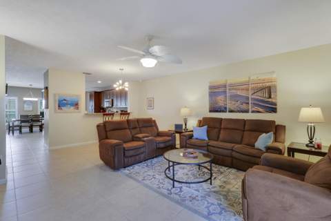 2129 SE Wild Meadow Circle, Port St. Lucie FL - photo 18 of 49