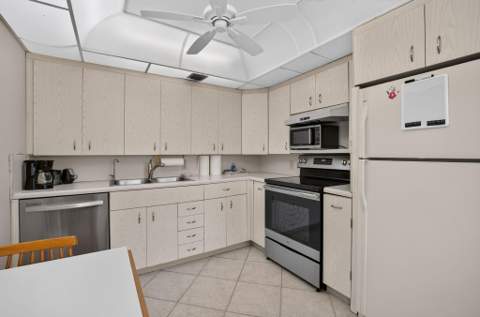 3018 Ainslie B, Boca Raton FL - photo 11 of 37
