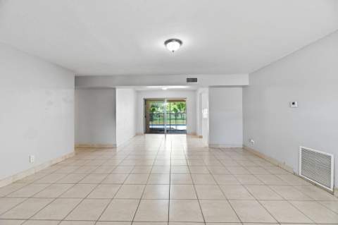 3427 NW 37th Street, Lauderdale Lakes FL - photo 9 of 40
