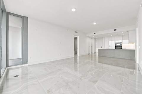 220 Lake Shore Drive #1517, Lake Park FL - photo 6 of 14