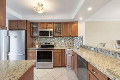 750 N Ocean Boulevard #707, Pompano Beach FL - photo 17 of 82
