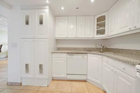 2000 S Ocean Boulevard #14L, Lauderdale-By-The-Sea FL - photo 15 of 37