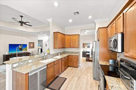 9535 Avenel Lane, Port St. Lucie FL - photo 9 of 40