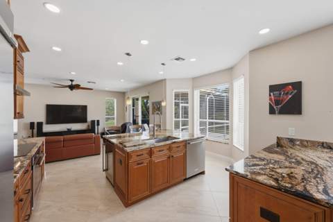 10592 Plainview Circle, Boca Raton FL - photo 10 of 45