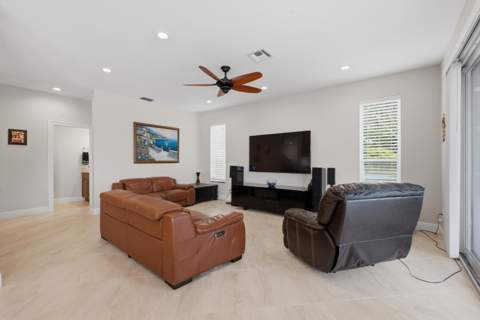 10592 Plainview Circle, Boca Raton FL - photo 15 of 45