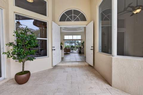 540 Les Jardin Drive, Palm Beach Gardens FL - photo 7 of 56