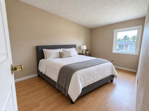6771 NW 24th Street, Margate FL - photo 7 of 13