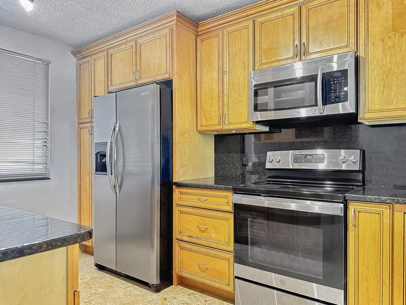 2 bedroom Condominium at 2761 Village Boulevard #306, Whitehall Village, West Palm Beach — photo 5