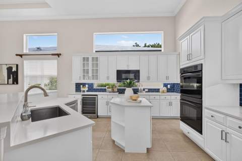 540 Les Jardin Drive, Palm Beach Gardens FL - photo 18 of 56