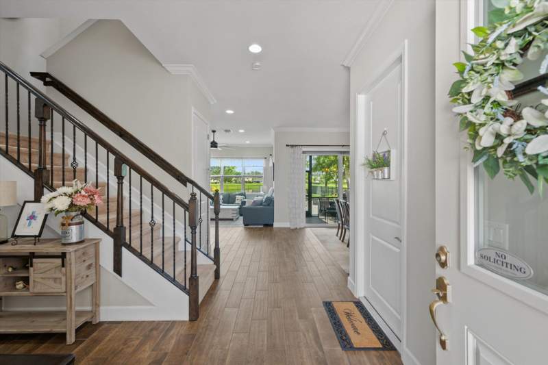 3 bedroom Single Family Residence at 15055 Goldfinch Circle, Meadows Of Westlake, Westlake — photo 2