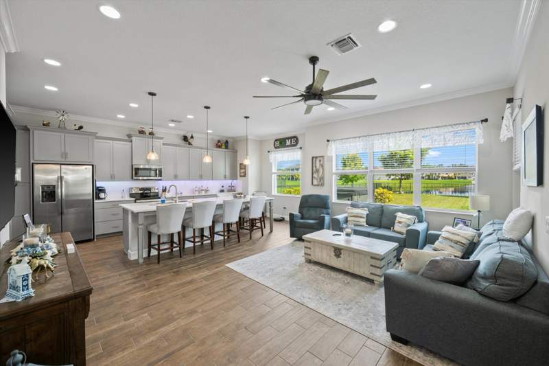 3 bedroom Single Family Residence at 15055 Goldfinch Circle, Meadows Of Westlake, Westlake — photo 3