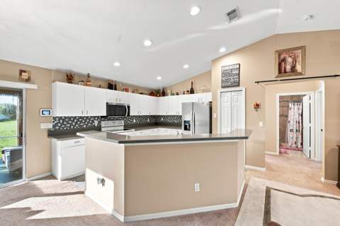 2233 SE West Blackwell Drive, Port St. Lucie FL - photo 16 of 58