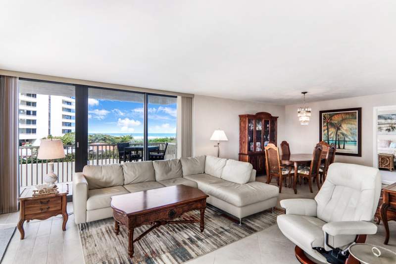 2 bedroom Condominium at 5480 N Ocean Drive #A1D, Dunes Towers Condo, Singer Island — photo 2