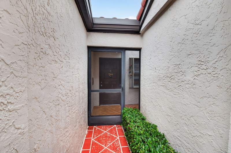 2 bedroom Villa at 6367 Pointe Pleasant Circle, Huntington Pointe, Delray Beach — photo 3