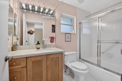 6367 Pointe Pleasant Circle, Delray Beach FL - photo 24 of 65