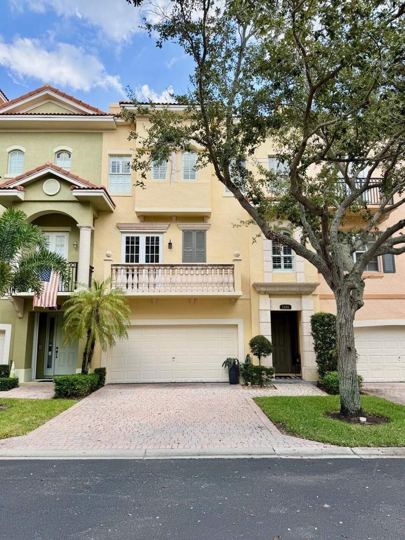 3 bedroom Townhouse at 2486 San Pietro Circle, Harbour Oaks, Palm Beach Gardens — photo 2