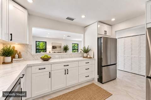 2730 Doe Trail, Loxahatchee FL - photo 10 of 47