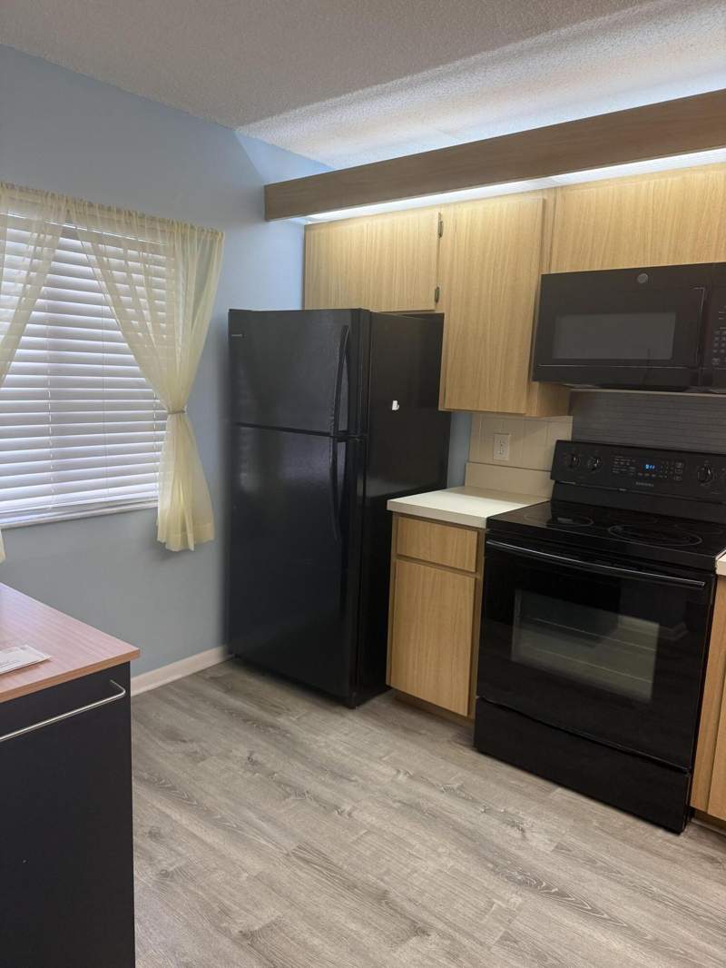 2 bedroom Condominium at 101 Ocean Bluffs Boulevard #402, Ocean At The Bluffs, Jupiter — photo 4