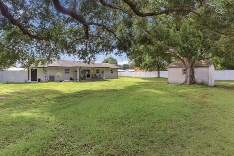 2657 SENECA Avenue, Fort Pierce FL - photo 18 of 27