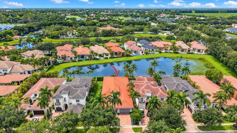 4 bedroom Single Family Residence at 17944 Villa Club Way, The Oaks, Boca Raton — photo 3