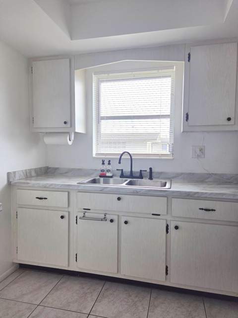 2867 Ashley Drive #C, West Palm Beach FL - photo 8 of 28