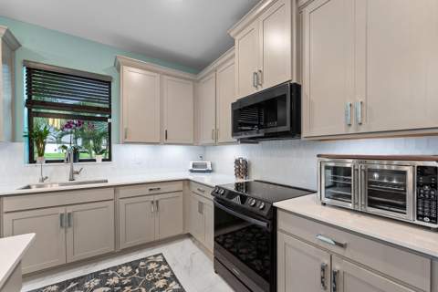 3196 Streng Lane, Royal Palm Beach FL - photo 20 of 74