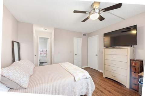 10442 Sunrise Lakes Boulevard #212, Sunrise FL - photo 11 of 19