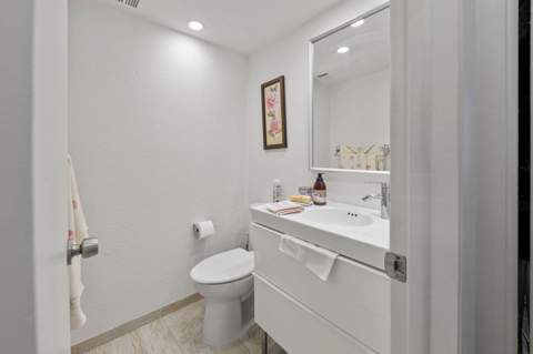 10442 Sunrise Lakes Boulevard #212, Sunrise FL - photo 17 of 19