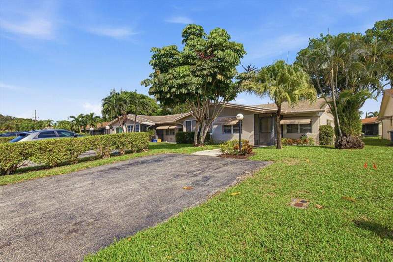 2 bedroom Villa at 6069 La Palma Lane, Delray Villas 1, Delray Beach — photo 3