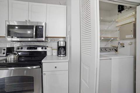 6069 La Palma Lane, Delray Beach FL - photo 9 of 31