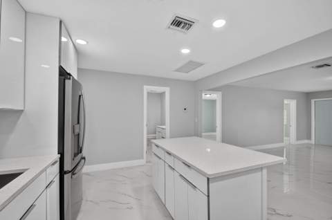 1002 S B Street, Lake Worth Beach FL - photo 13 of 94