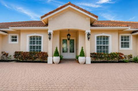 1422 SW Osprey Cove, Port St. Lucie FL - photo 9 of 58