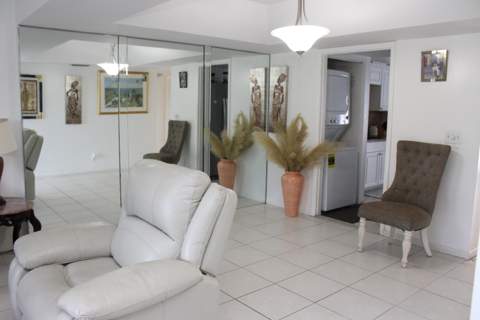 3425 Via Poinciana #203, Lake Worth FL - photo 11 of 21