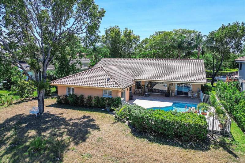4 bedroom Single Family Residence at 4636 Rothschild Drive, Hidden Hammocks Estates, Coral Springs — photo 5