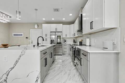 2937 Cascada Isles Way, Cooper City FL - photo 17 of 51