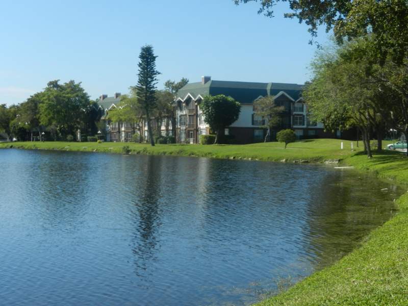 1 bedroom Condominium at 3710 Inverrary Drive #2K, International Village At, Lauderhill — photo 3